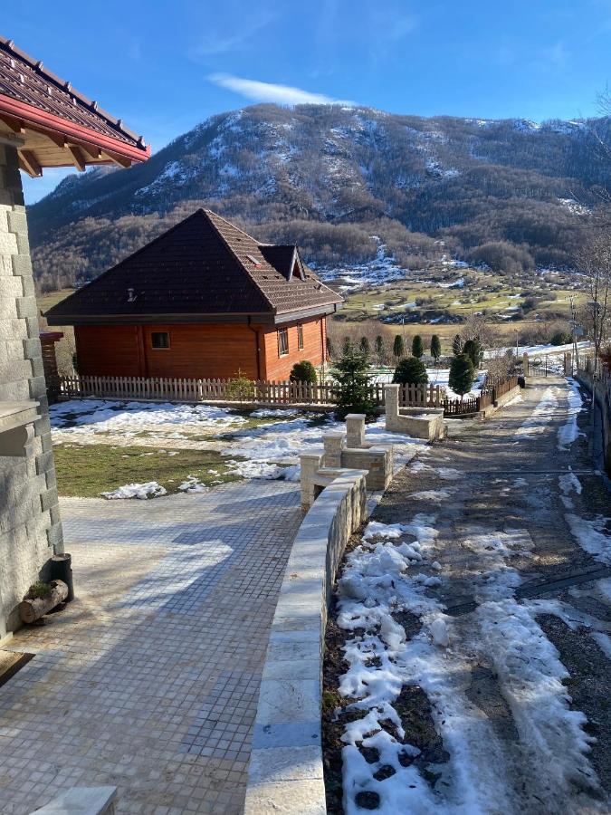 Joen Village Librazhet 外观 照片