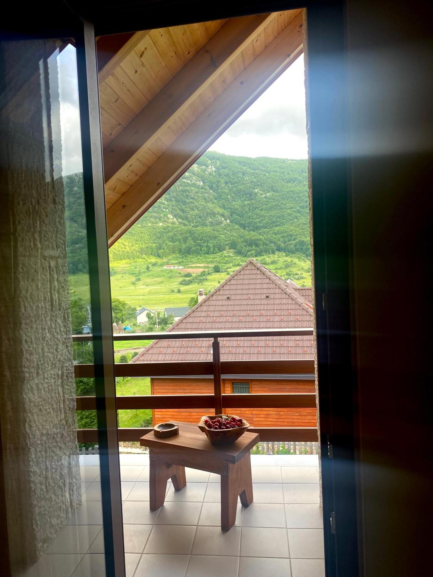 Joen Village Librazhet 外观 照片